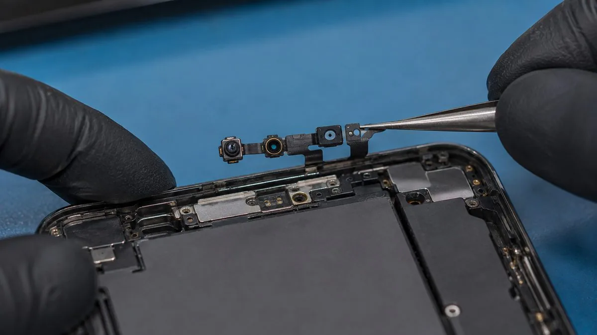 iPhone Face ID Repair Singapore – faceid module