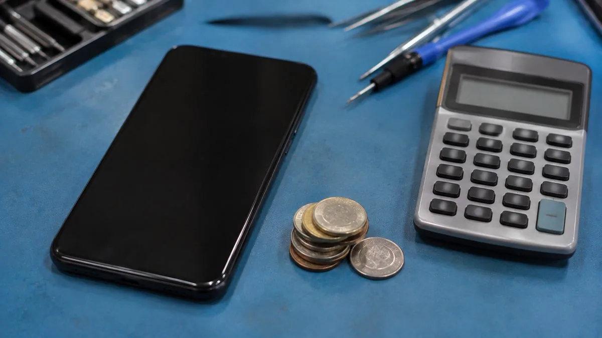 iPhone Repair Cost Singapore 2026 – cost gauge