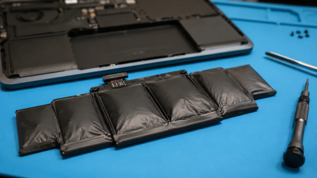 Laptop Battery Replacement Singapore – battery warning